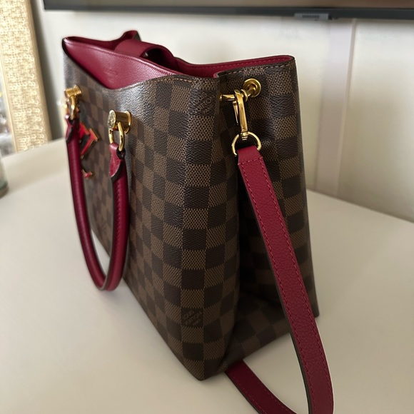 Authentic Louis Vuitton Rivers Handbag - Picture 2 of 8
